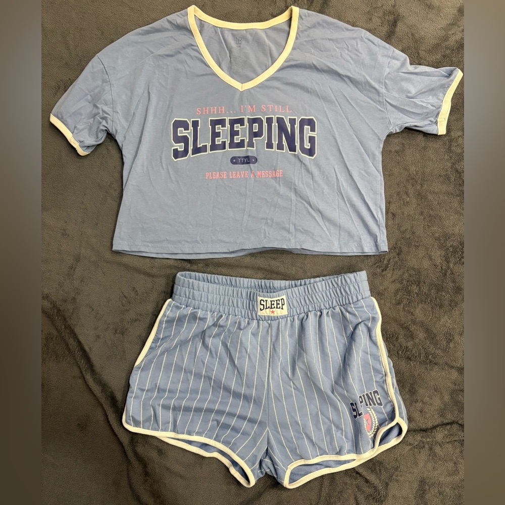 Blue and Cream Sleep Set